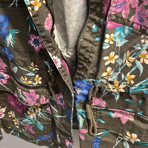 Lane Bryant Floral Jacket Size 14/16 - Picture 10 of 11